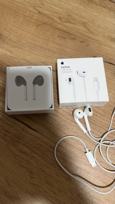 Навушники дротові Lightning APPLE оригінал EarPods