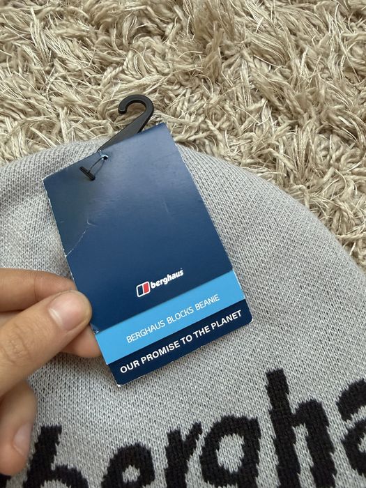 Czapka berghaus zima