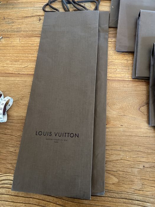 Sacos de papel Louis Vuitton