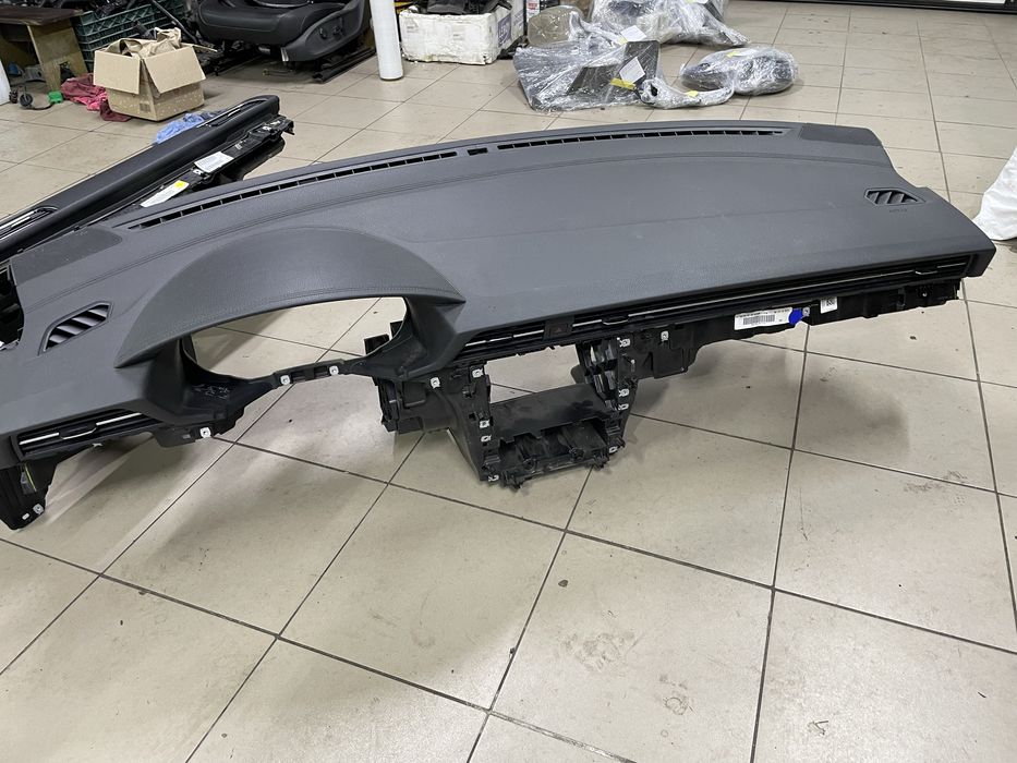 Торпедо фольксвагег пассат 2020 с подушкой