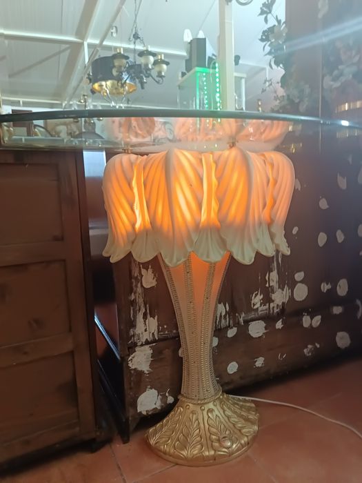 Aparador de entrada com iluminação