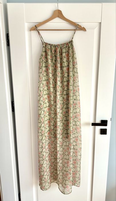 Maxi sukienka w kwiatki vintage boho