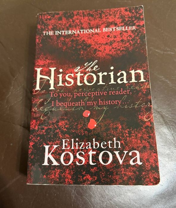 Книга The Historian Елізабет Костова