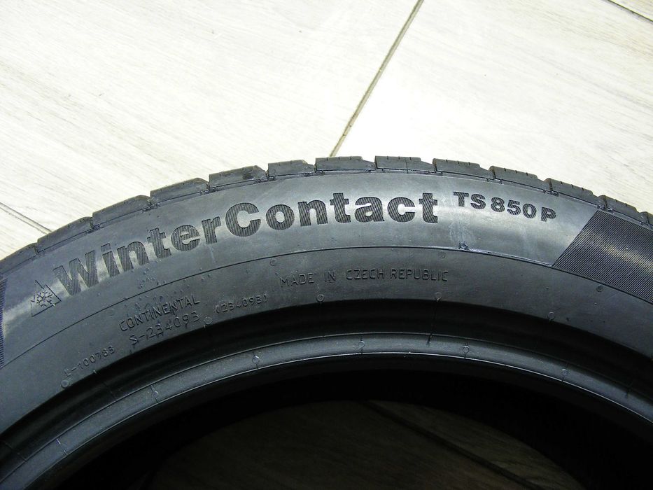 Зимова гума 255/45/18 -2 шт. Continental Winter Contact TS850P.