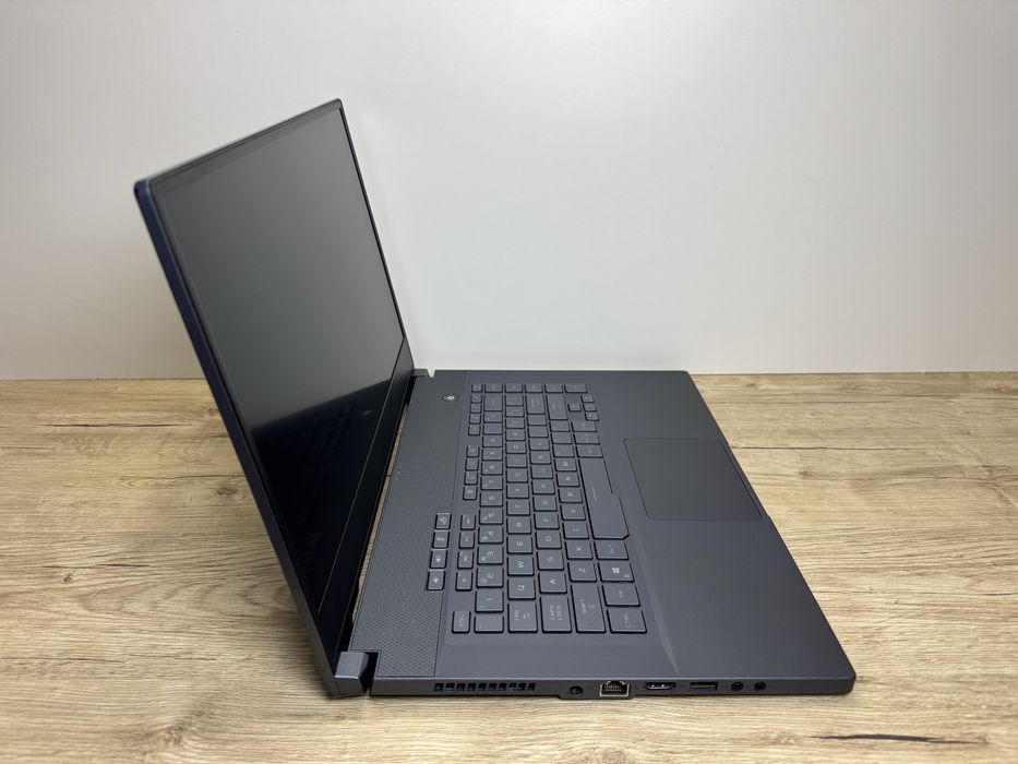 Asus Rog Zephyrus GU502L | 144Hz | i7-10750H | GTX 1660 Ti 6Gb