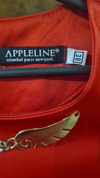 Сукня вечірня атласна