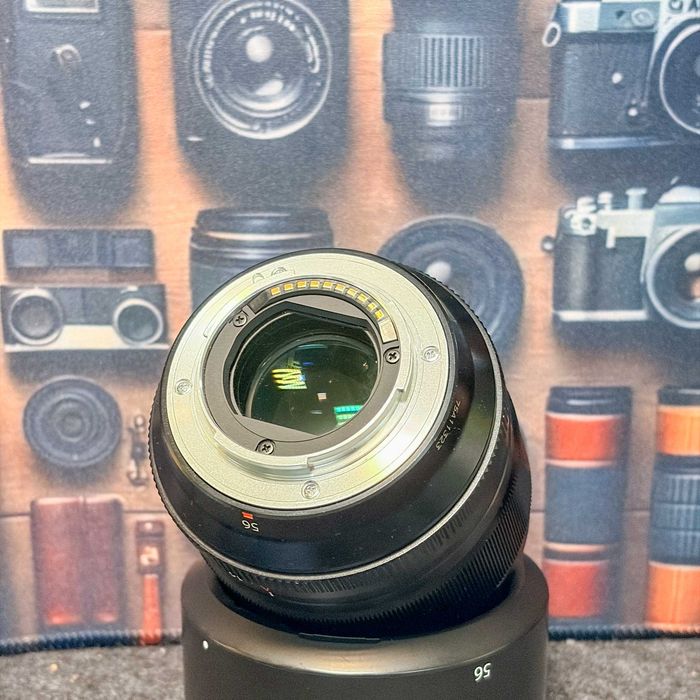 Fujifilm XF 56mm f/1.2 R