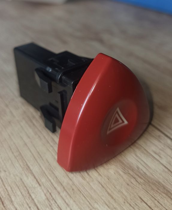 Кнопка аварійки VTP Vivaro, Trafic, Primastar