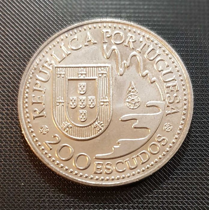 moedas de 200$00