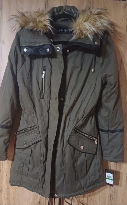 Kurtka Guess nowa z metką