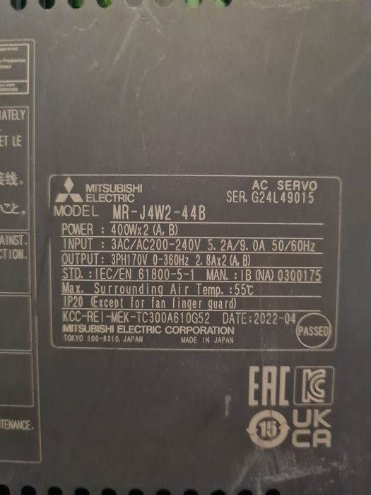 Serwowzmacniacz  mitsubishi MR-J4W2  CNC