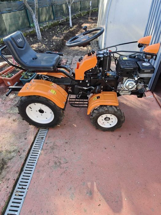 Mini trator Kawa com garantia