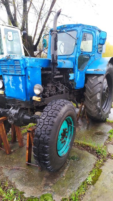 Трактор колісний Т-40