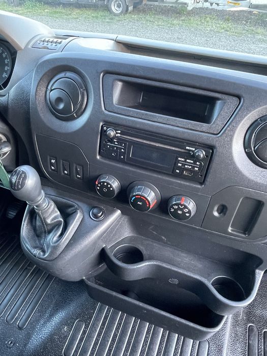 Свіжопригнаний Renault Master, Opel Movano