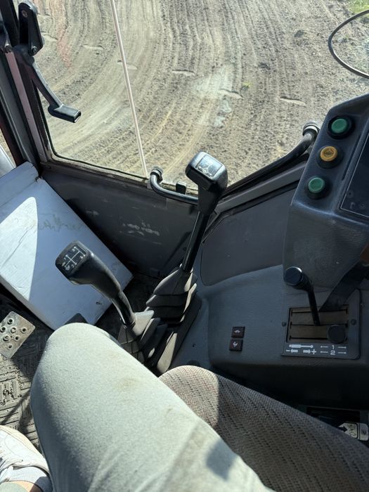Massey ferguson 3065 , waskie kola do opryskwiacza