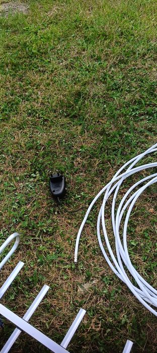 Zestaw antenowy . Gotowy do użycia .