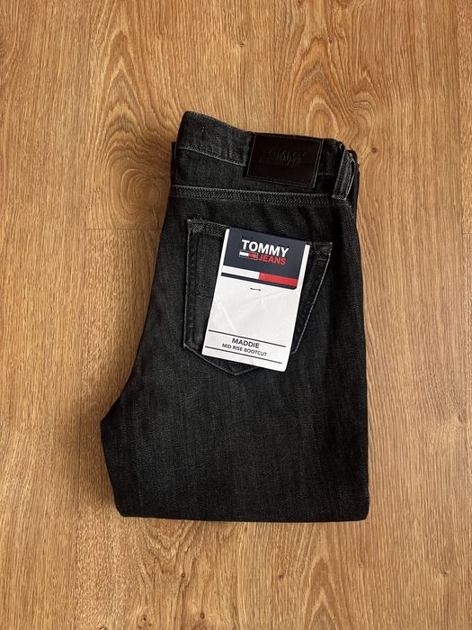 Джинсы Tommy Jeans Maddie Mid Rise Bootcut Tommy Hilfiger