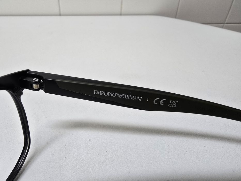 Armações Empório Armani