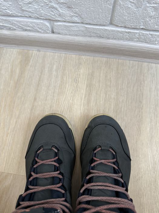 Ботинки  Lowa Locarno GTX на gore-tex