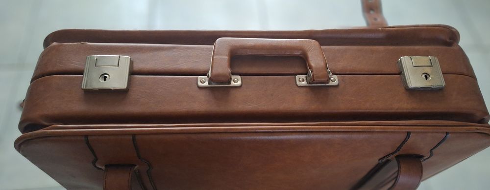 Mala viagem vintage castanho