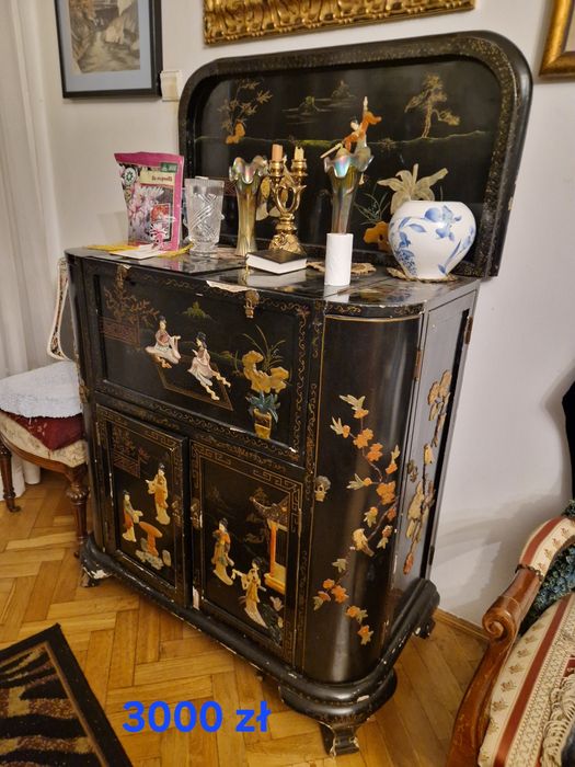 Stary japoński barek z laki