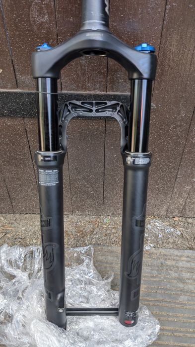 Вилка Fox rhythm 32 29 boost