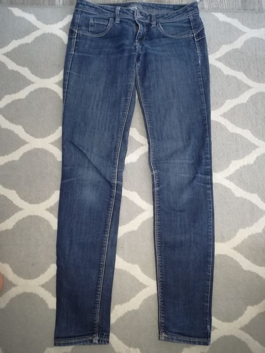 jeansy benetton w Twojej okolicy? Sprawdź kategorię Moda