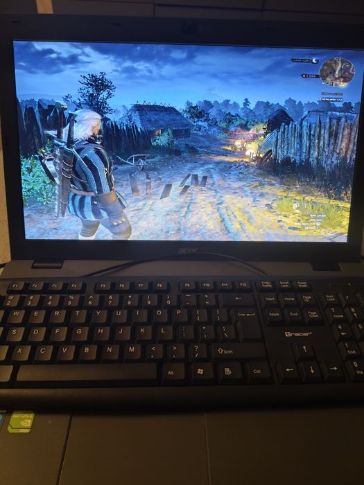 Laptop Acer aspire e17