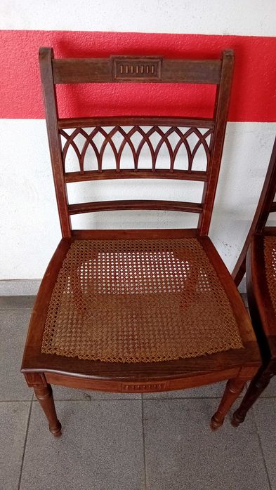 Conj 4 Cadeiras com Assento em Palhinha - para restauro