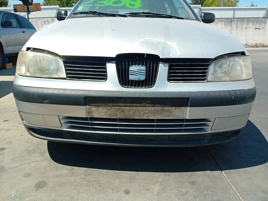 Pára-choques frente SEAT Ibiza II (6K1)