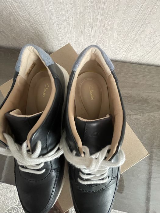 Кросівки Clarks 39 розмір