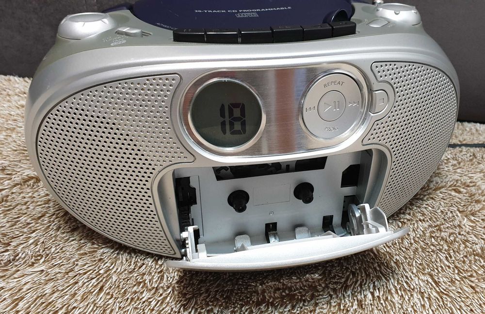 Магнітола (Бумбокс) Philips AZ1022 — Шикарний стан\ Привезена з Англії