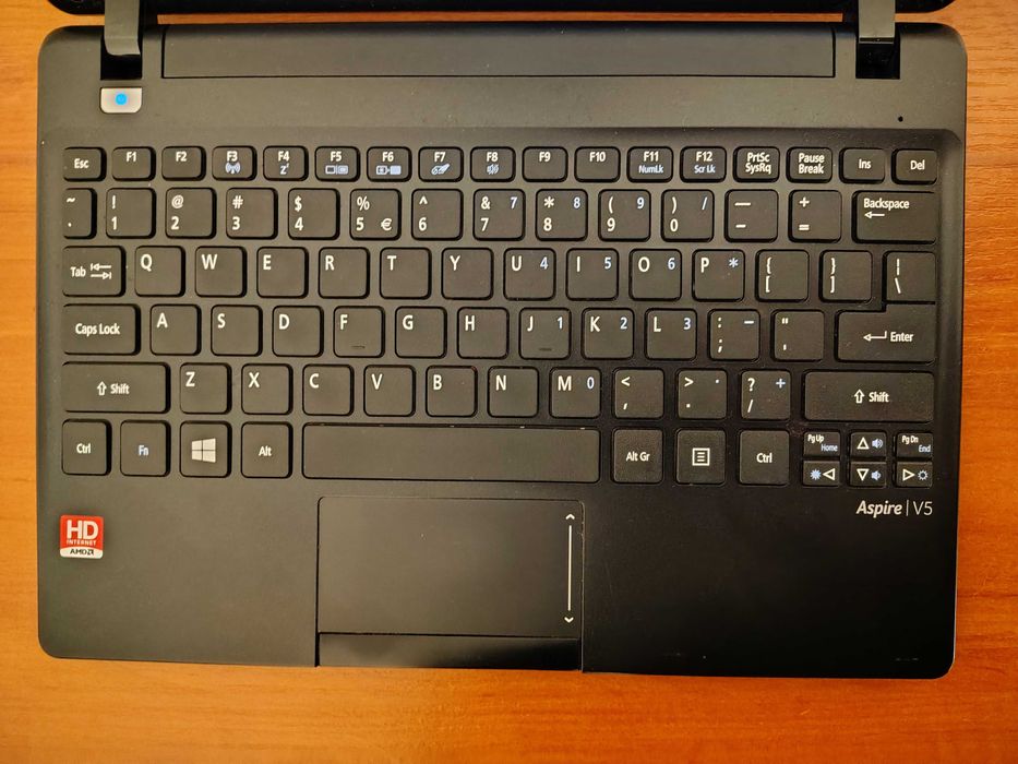 Acer Aspire V5 11.6" AMD C70 2GB 320HDD - oryginalny system - zasilacz