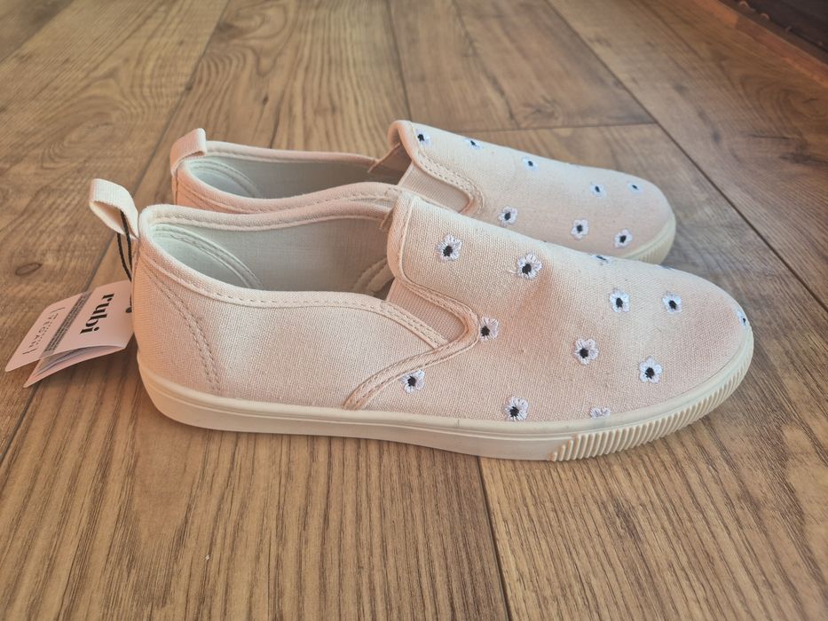 Trampki tenisówki r. 38 slip on Cara