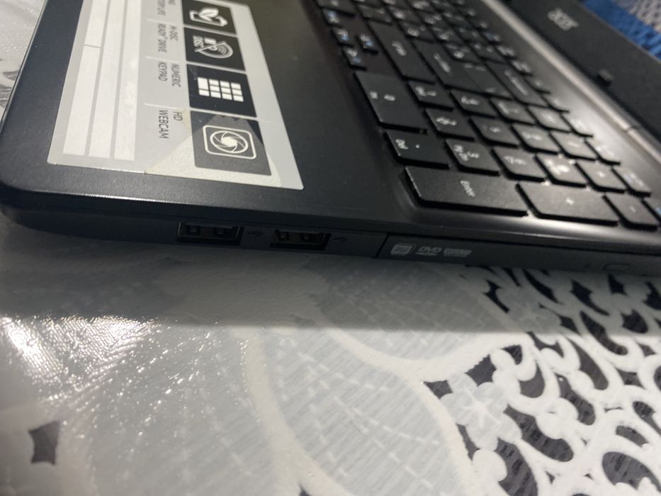 Ноутбук ACER aspire e5-521g-45qr