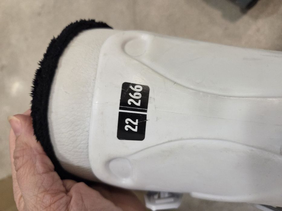 Buty narciarskie Salomon T3 22 - 22.5