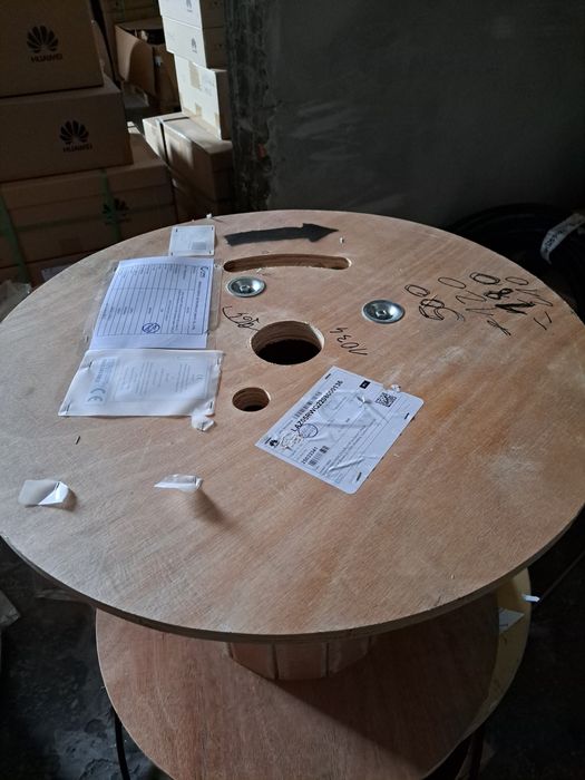 Szpula po kablu, stolik sklejka