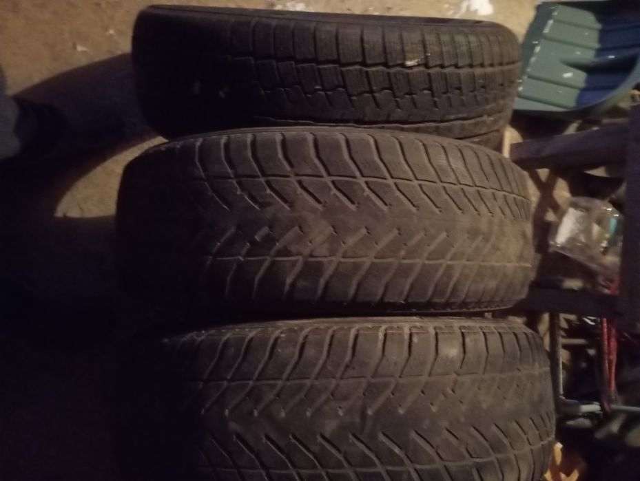 Продам 3 колеса,пара і розпаровка.