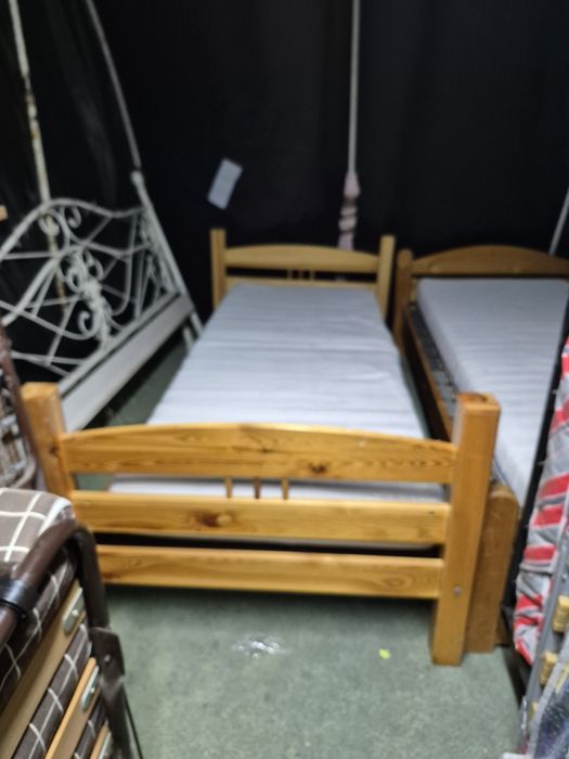 Łóżka  pojedyncze