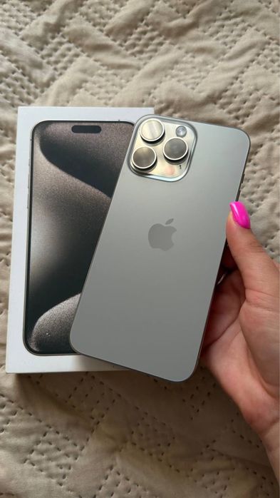 IPhone 15 Pro max 256 Titanium neverlock Apple