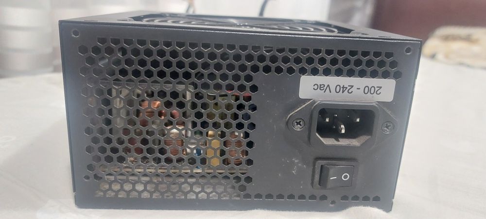 Блок живлення KCAS-500W б/в