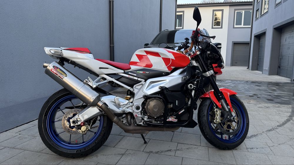 Aprilia Tuono 1000