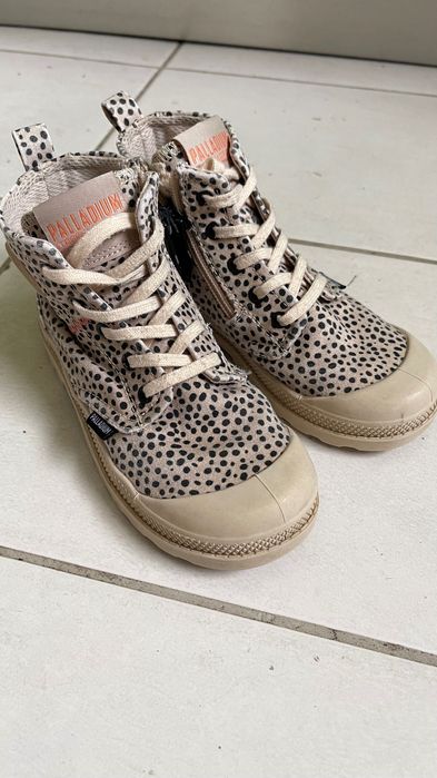 Półbuty dziecięce Palladium. Rozmiar 29,5.