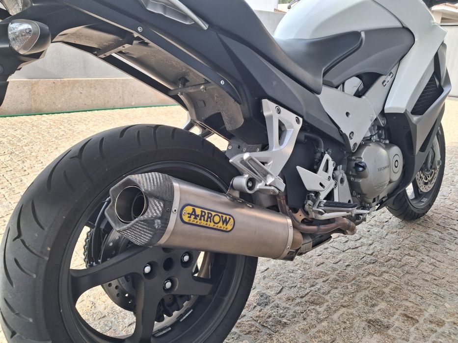 Honda vfr800x crossrunner