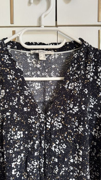 Bluzka w kwiatki łączkę czarno-biała Esprit 44/XXL