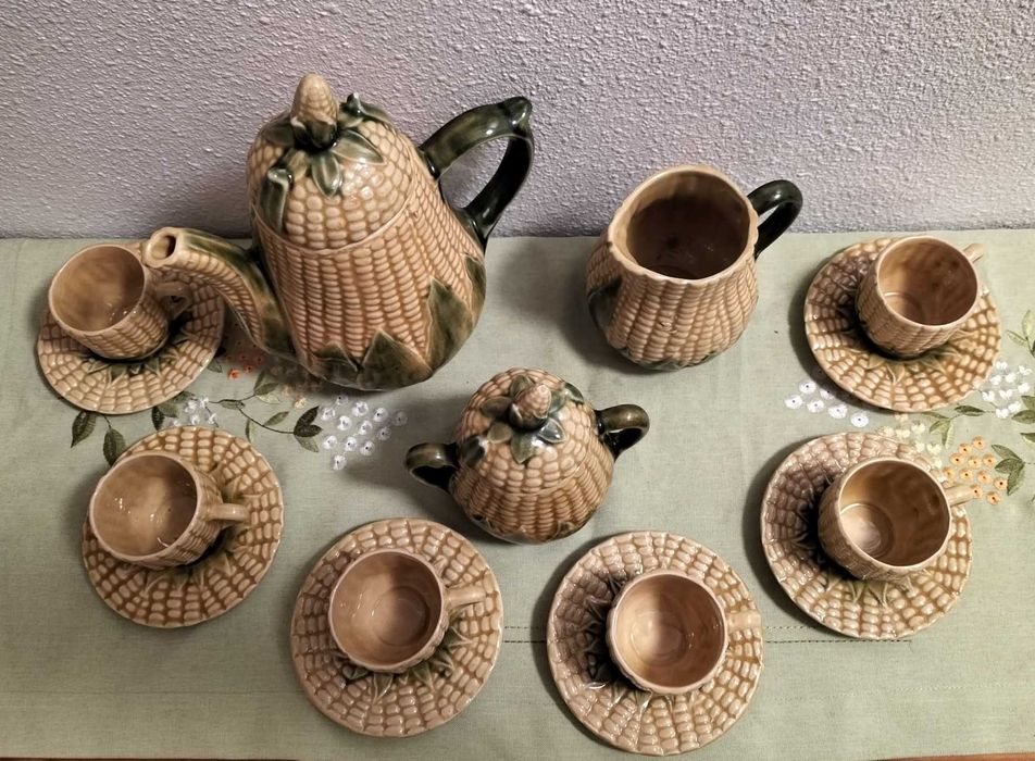 Vintage ceramic corn-shaped tea set431549880803665921