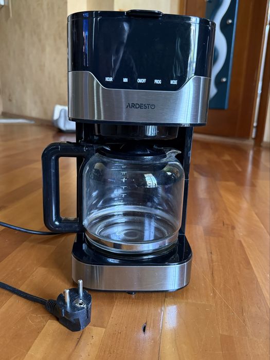 Кавоварка Ardesto FCM-D3100 крапельна | Таймер | 1.5 л