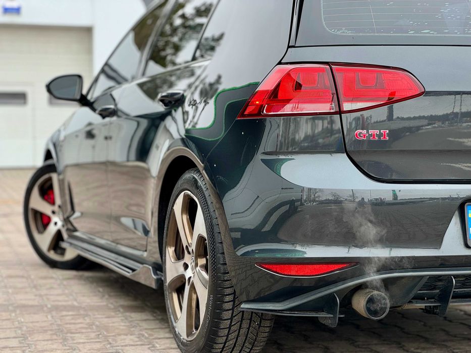 Volkswagen Golf GTI 2015