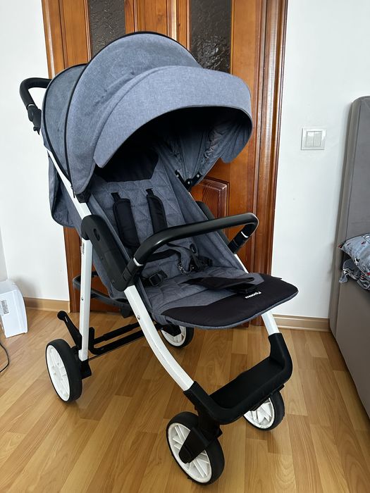 Прогулянковий візочок  4baby Moody