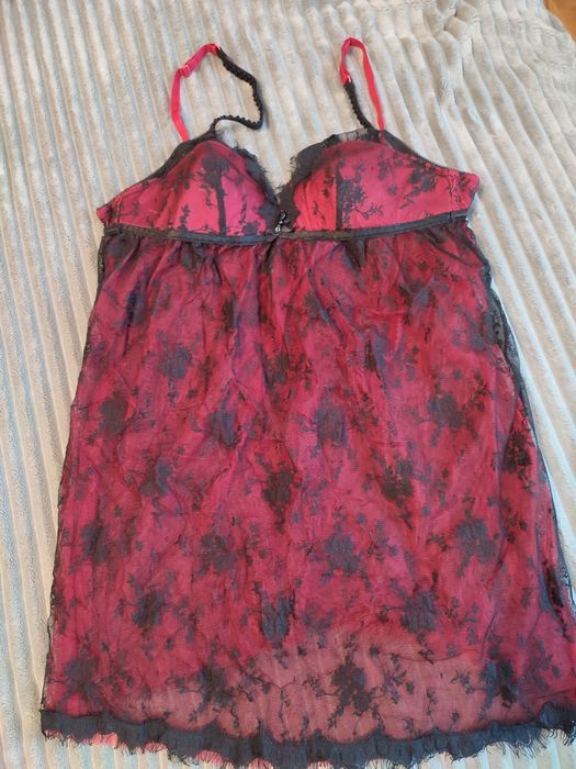 Продам    пенюар  сітчастий червоно- чорний